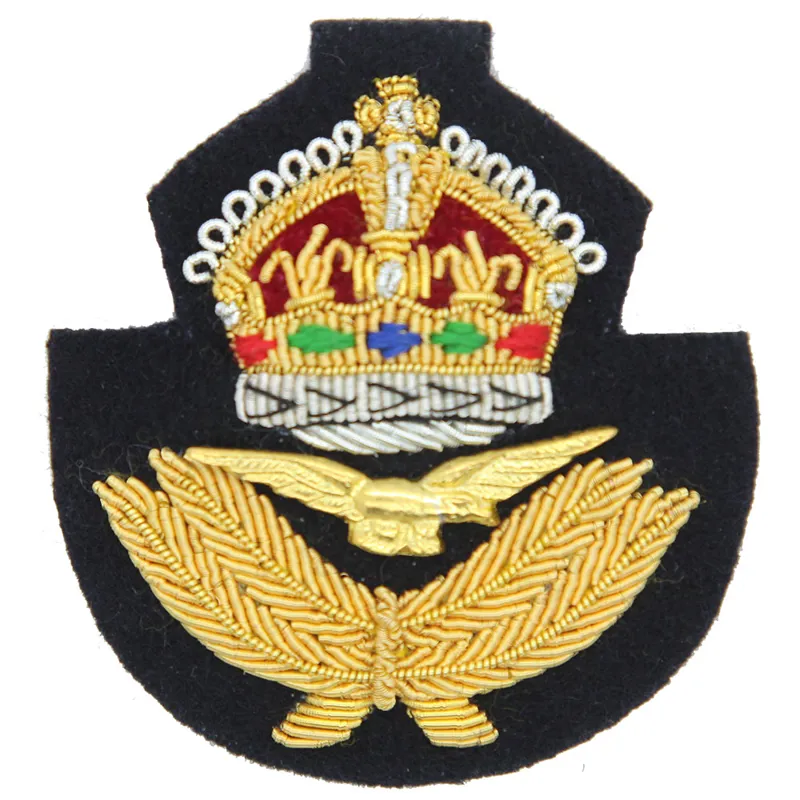 RAF Kings Crown Officers Beret Cap Badge