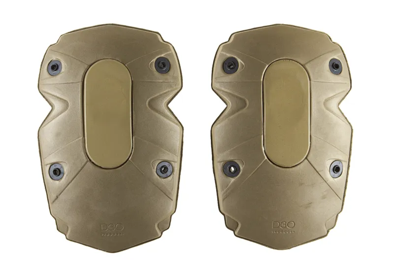 D30 Clawgear Trust HP Internal Knee Pads-2