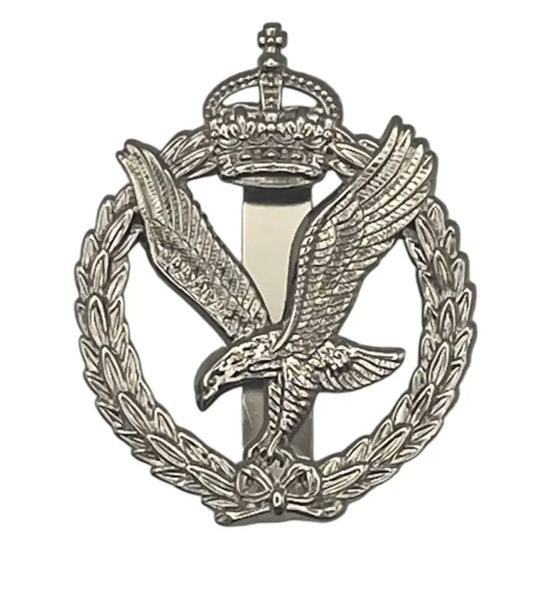  Army Air Corp AAC Metal Cap Badge