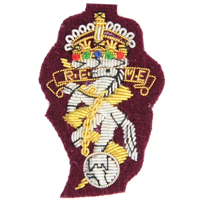 REME Kings Crown Officers Cloth Cap Badge Maroon